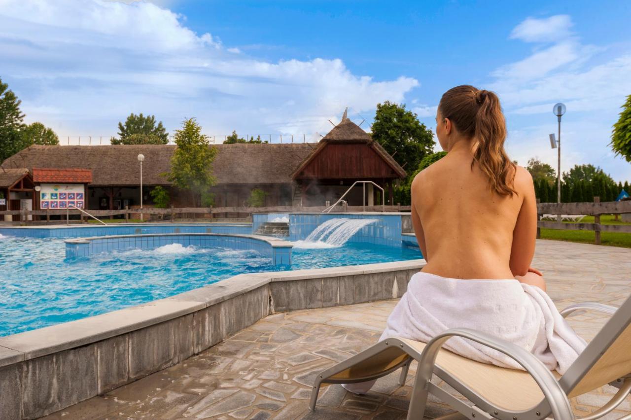 Terme Banovci - Hotelsko Naselje Zeleni Gaj Exterior foto